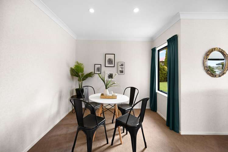 3 Sunny Dale Western Heights_5