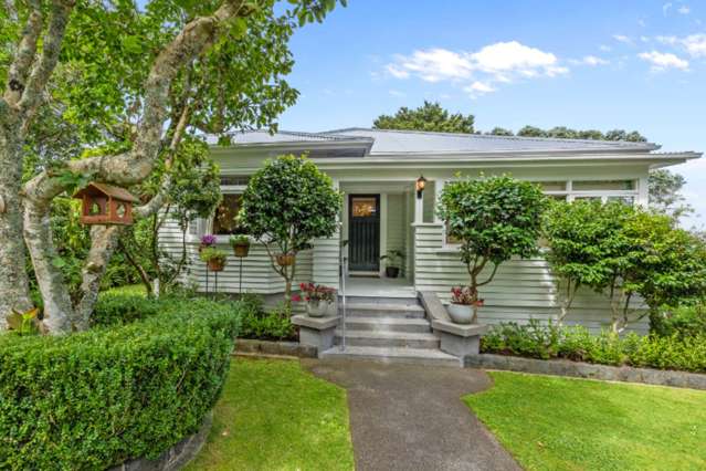 A Bungalow Beauty Ready for its Next Chapter.