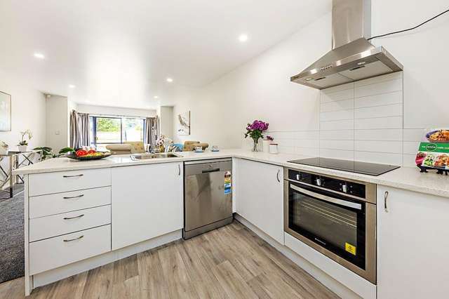4/202 Massey Road Mangere East_3