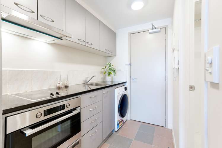 G4/135 Hobson Street Auckland Central_6