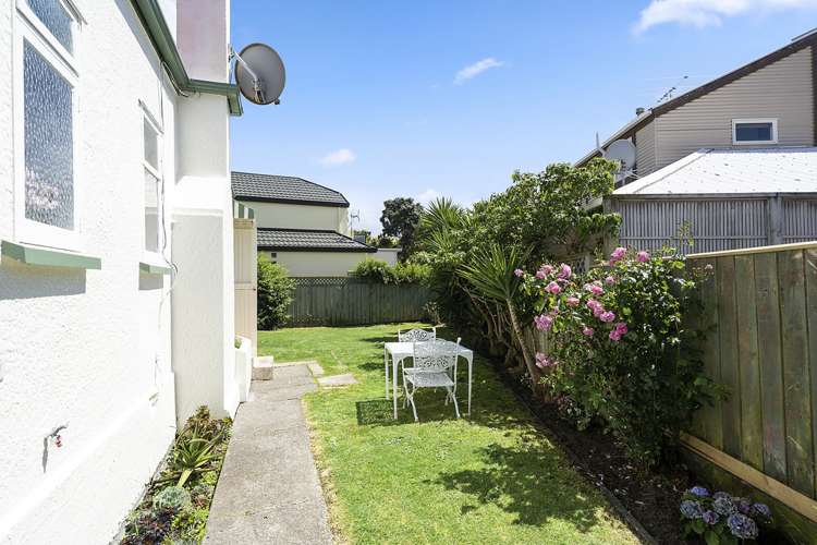 71 Strathavon Road Miramar_16