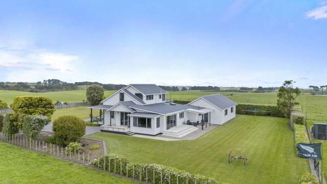 Dream Family Home in Prime Rural Location