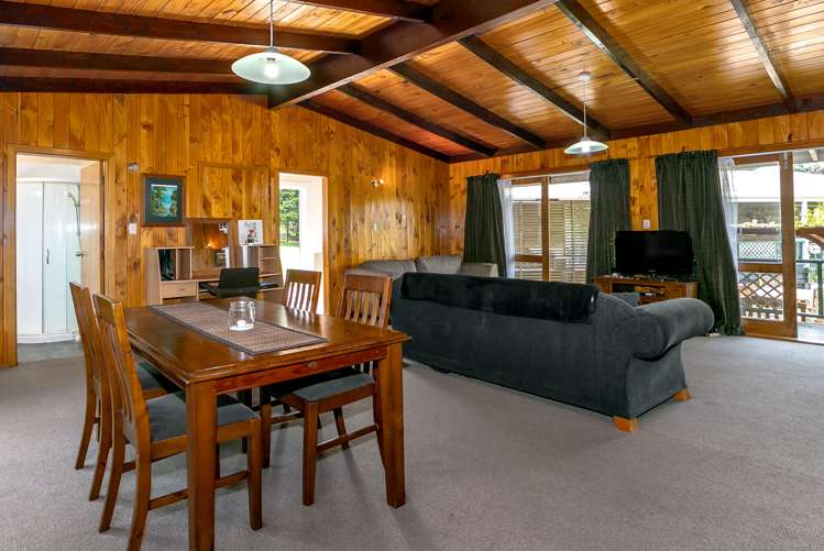 2 Titoki Grove Featherston_15