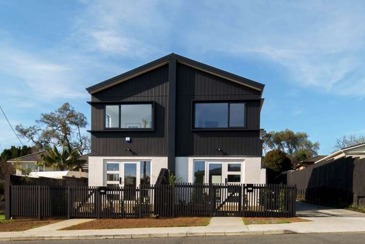 2/5 Preston Avenue Henderson_12