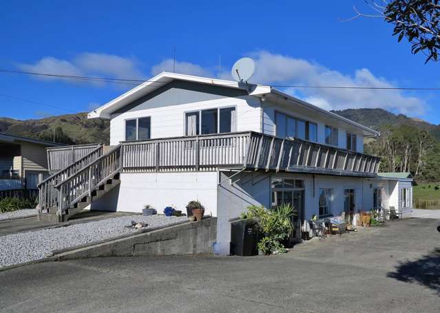 1/754 Abel Tasman Drive, Pohara Takaka_2