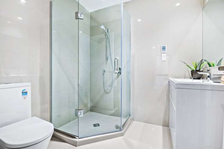 37a Regency place Sunnynook_9