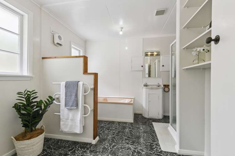 20 Hinau Street Tawa_5