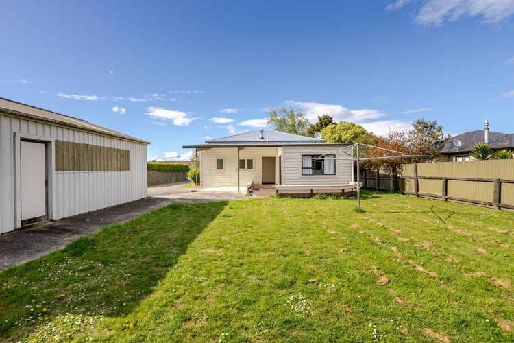9 Madrid Street Dannevirke_24