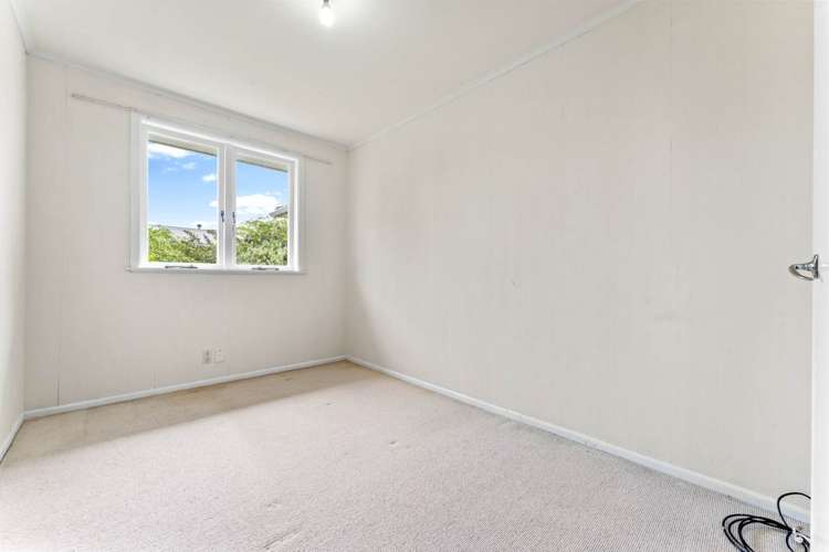 30 Ozich Avenue Te Atatu South_15