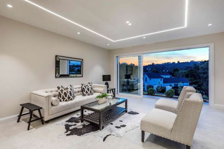 11 Henry Blyth Lane Greenhithe_13