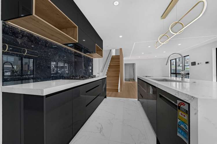 140 McQuoids Road Flat Bush_9