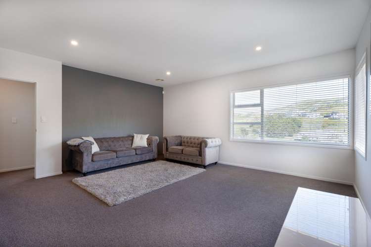 10 Crompton Avenue Churton Park_11