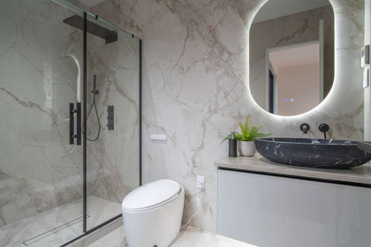 19 Humenga Place Long Bay_24