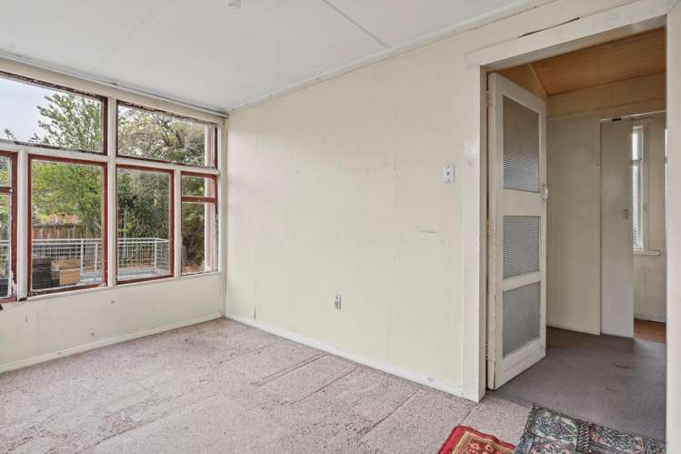 94 Birdwood Avenue Beckenham_25