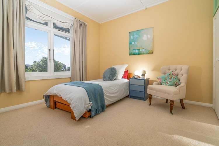 68 Wellington Road Paekakariki_22