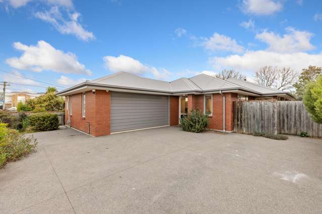 Cashmere High Zoned & Packed with Appeal