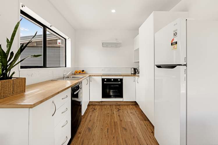 4/7 Mona Avenue Mangere Bridge_5