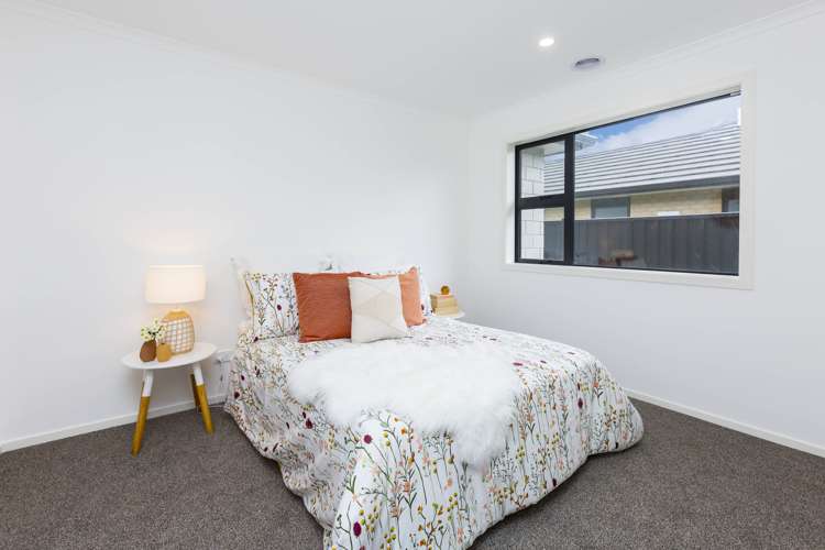 8 Passchendaele Grove Trentham_14