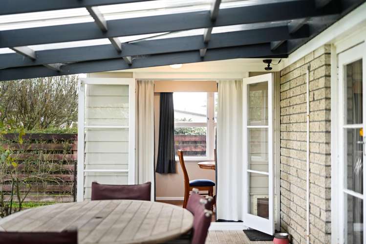 69 Resthill Crescent Glenview_20