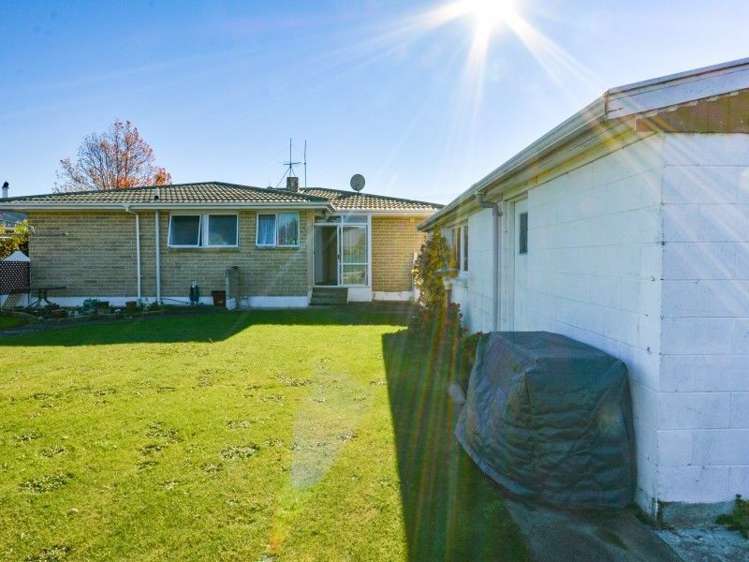 6 Glover Crescent Blenheim Central_17