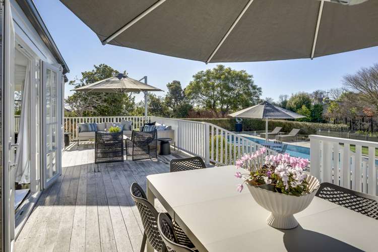 59 Busby Hill Havelock North_3
