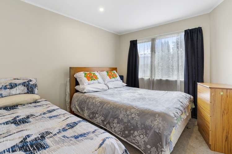 49 Ashgrove Road Mangere_5