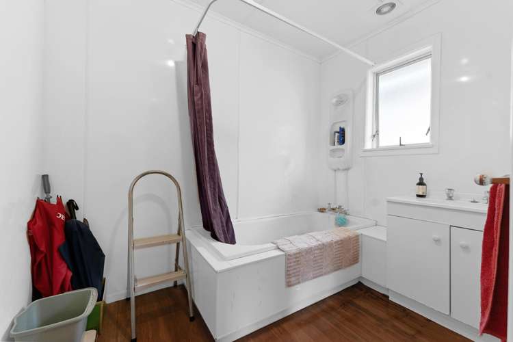 13 Lawrie Avenue Pukekohe_12