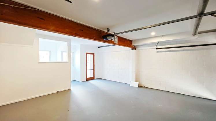 1/82 Pupuke Road Hillcrest_17