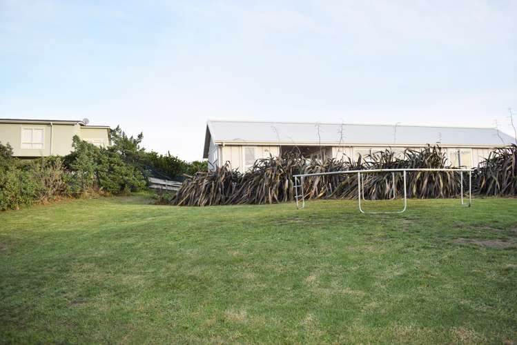 3 Sylvia Way Te Horo Beach_19