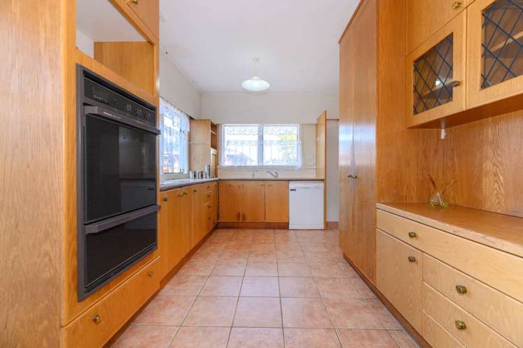 57 Forrest Hill Road Milford_10