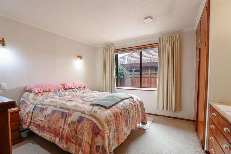 1/61 Cameron Street Ashburton_6