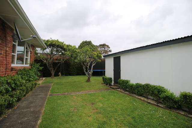 8 Wallath Road Onehunga_2