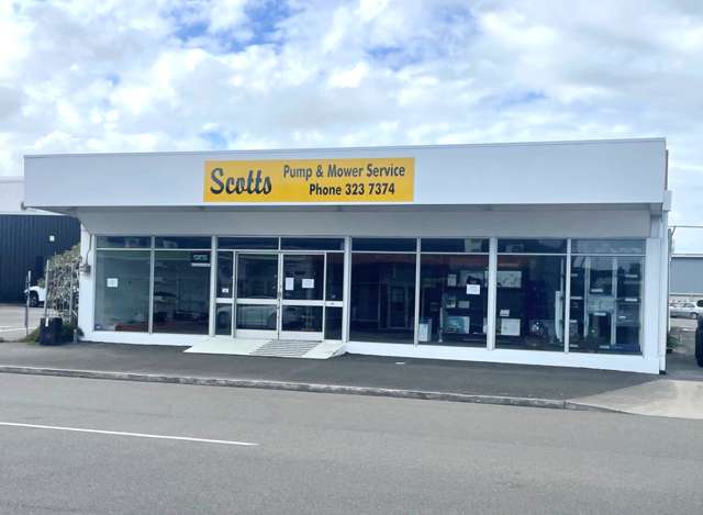 Feilding Showroom and Workshop For Lease