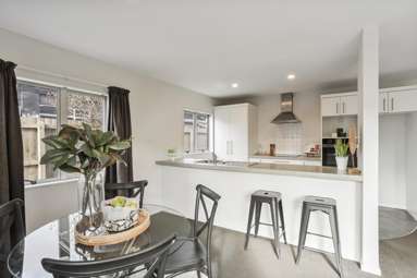 142 Hastings Street East_4