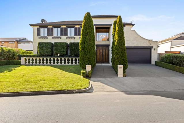Luxury, Lifestyle & Location - with motivation!