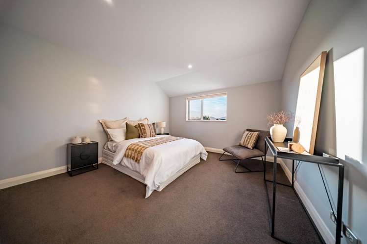 2 Atatu Lane Wigram_24