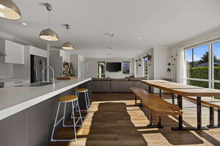 26 Woodstock Road Lower Shotover_7