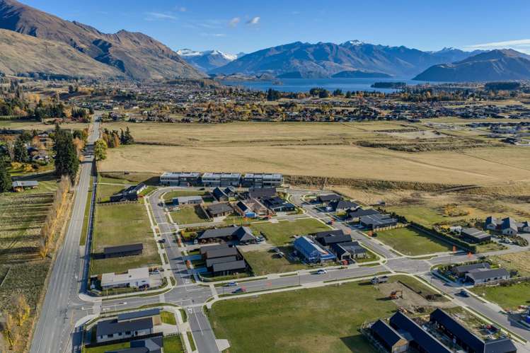Orchard Park Wanaka_19