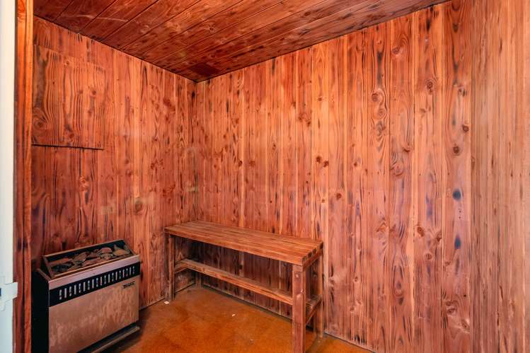 85 Carnoustie Drive Wattle Downs_14