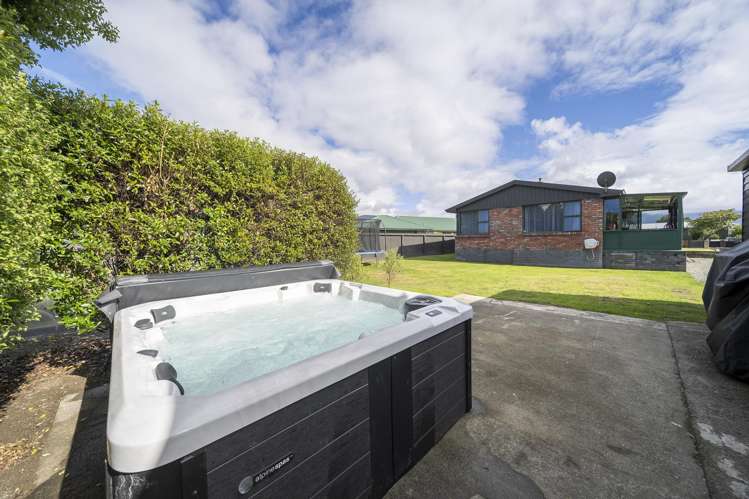 12 Govan Drive Te Anau_14