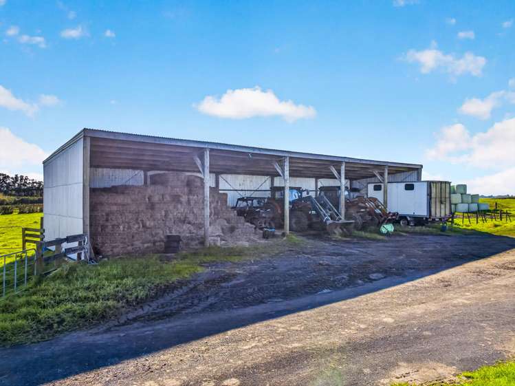 251, 256, 265 Glenbrook Beach Road Glenbrook_35