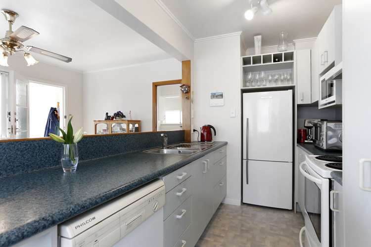 1/41 Raleigh Road Northcote_3