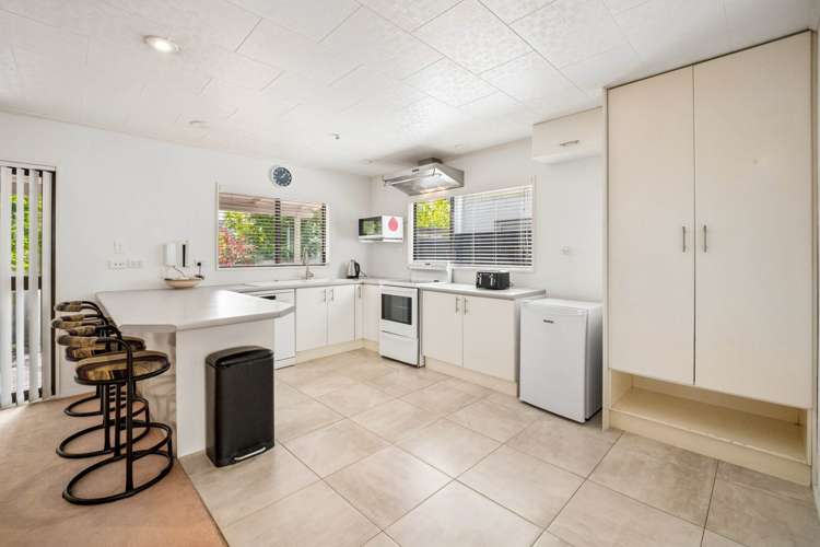 2 Claverdon Drive Massey_1