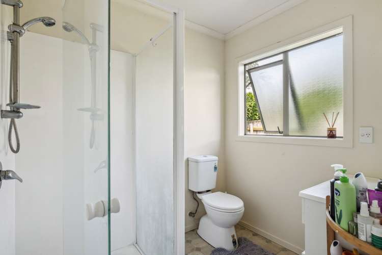 2 Toru Street Makaraka_14