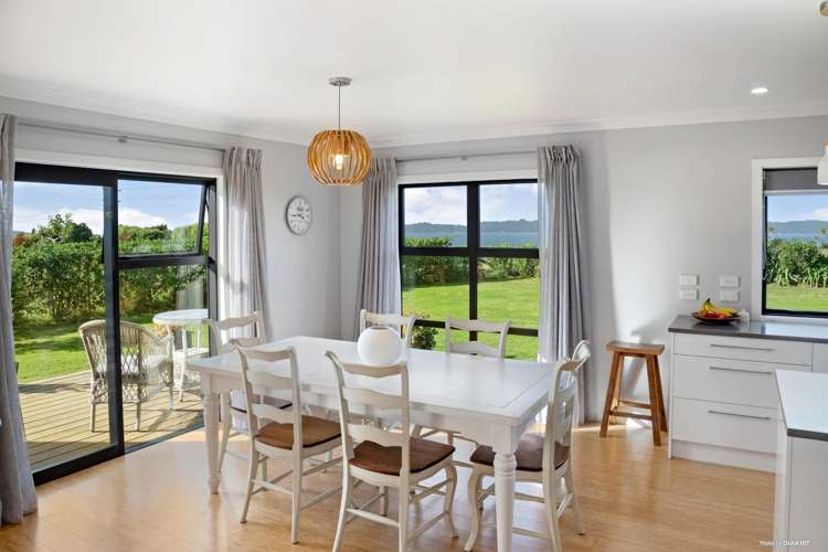 67a Esk Road Miranda_16