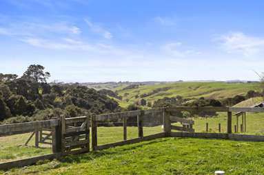 1851 Highway 22_3