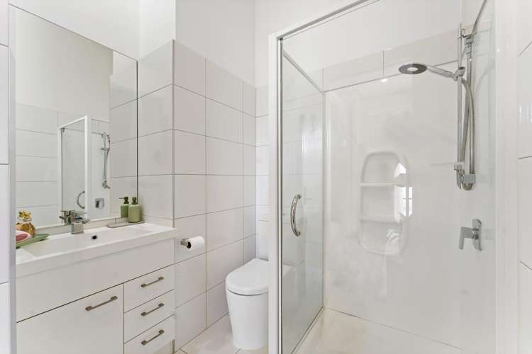 GB/68 Greys Avenue Auckland Central_5