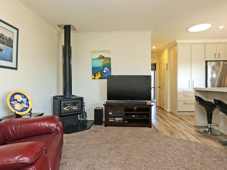 9 Blythfield Place Taradale_6