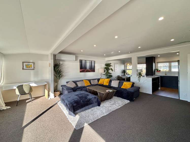 2/11 Sanders Avenue Takapuna_1