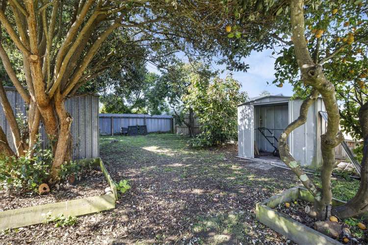 18 Dunstan Street Otaki_12